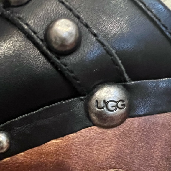 Ugg Clogs Leather Wooden Heels Jolene Stud Size 9 Shearling Sliver - Picture 7 of 13